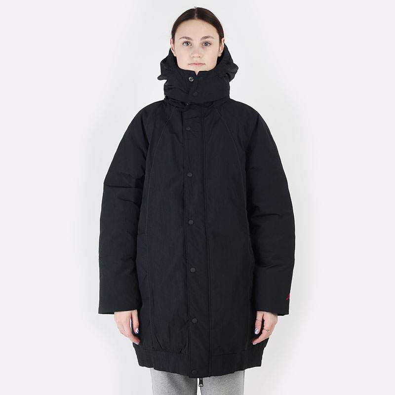 женская черная куртка Jordan Essentials Down Parka DH0781-010 - цена, описание, фото 3